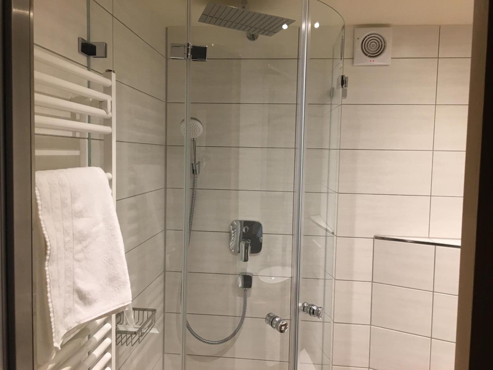 Gasthof Zum Ochsen メッシンゲン エクステリア 写真